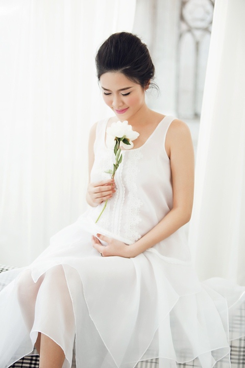 Bà xã Đăng Khôi khoe bụng bầu trước ngày lâm bồn - 5