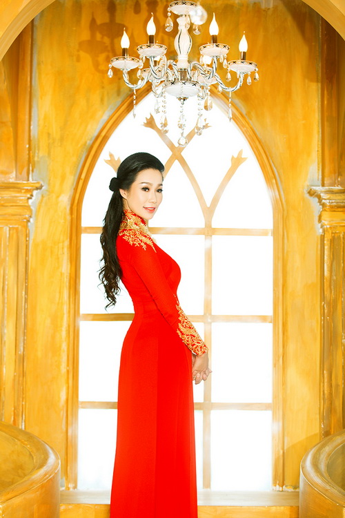 Trịnh Kim Chi quot;thon như gái sonquot; sau 3 tháng sinh con - 9