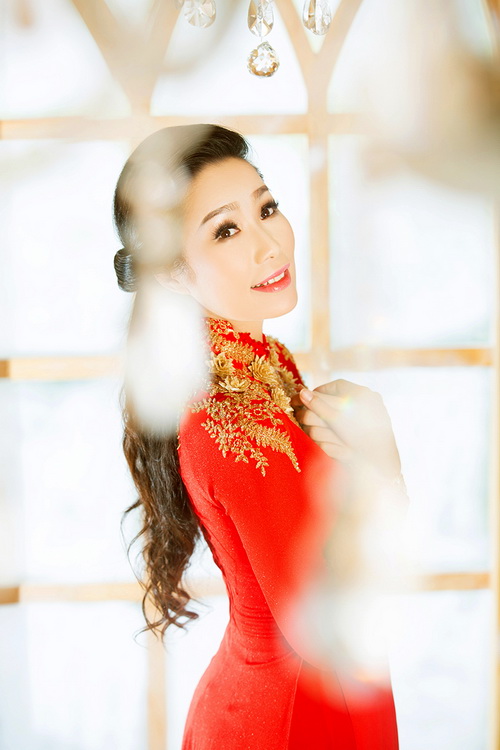 Trịnh Kim Chi quot;thon như gái sonquot; sau 3 tháng sinh con - 13