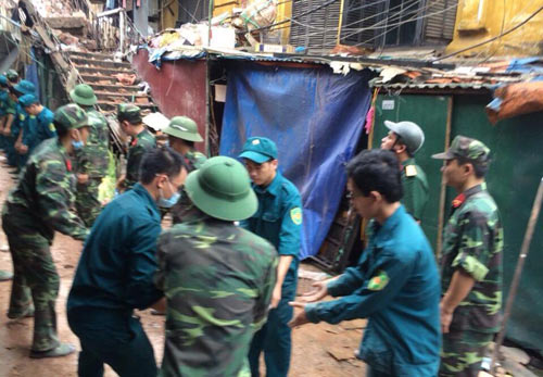 Sập nhà cổ 107 Trần Hưng Đạo: Thêm một người tử vong tại hiện trường - 5