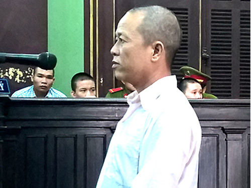 Cha đào hố chôn mẹ, 3 con xin giảm án - 2