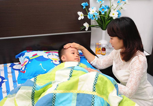 Các mẹ chia sẻ cách chăm sóc con khi trẻ bị đau - 2