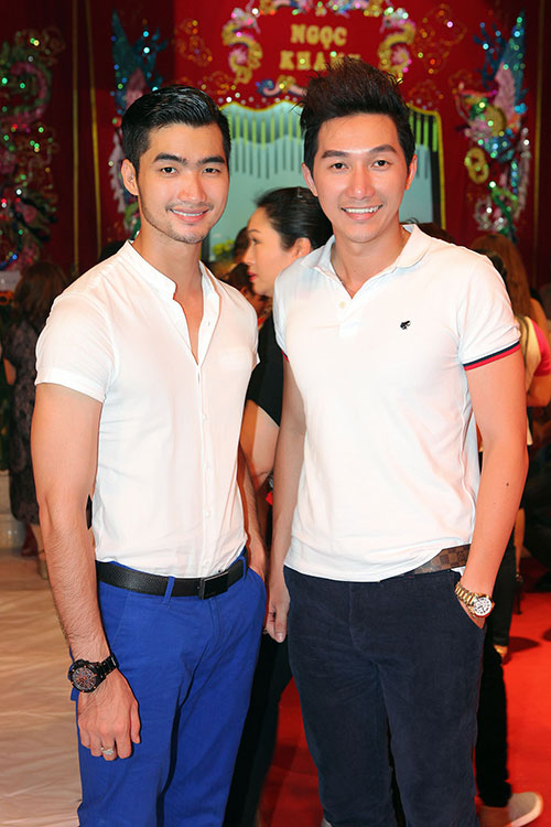 Trương Hải Vân diện áo dài đi cúng Tổ nghề - 10