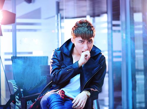 Vì sao Sơn Tùng M-TP có sức ảnh hưởng trong làng mốt Việt? - 2