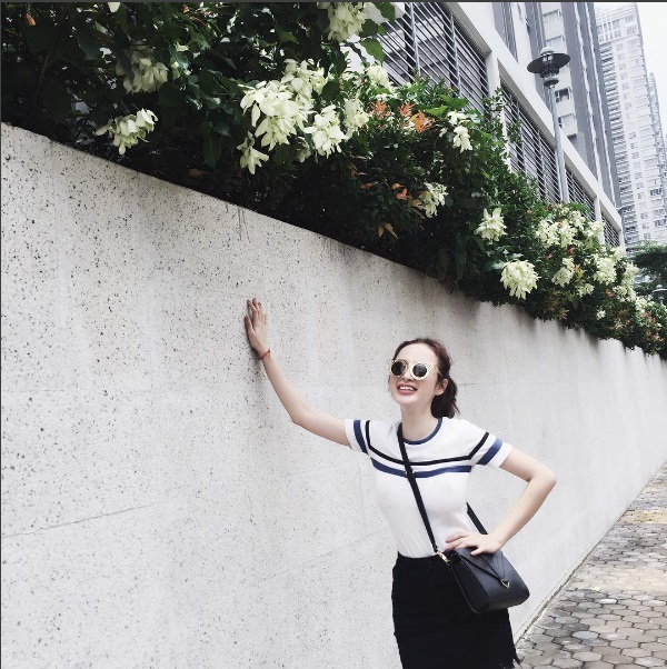Chán quyến rũ Angela Phương Trinh lại về với style gái ngoan - 1