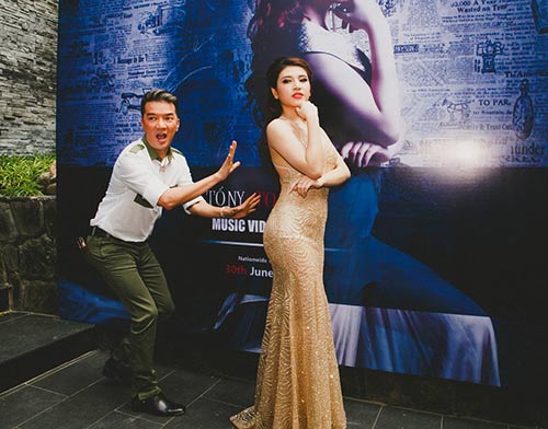 Tố Ny quá đỗi gợi cảm khiến quot;thầyquot; Đàm Vĩnh Hưng sửng sốt - 5