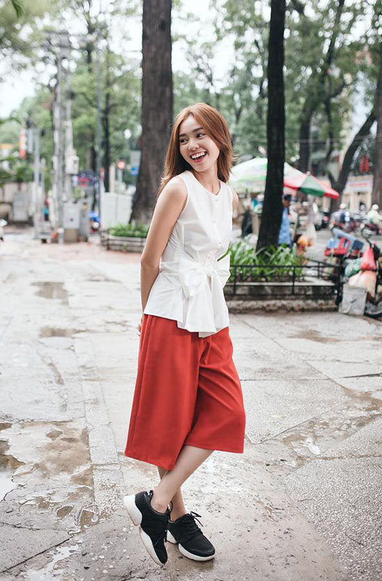 Sao Việt tuần qua: Tăng Thanh Hà giản dị vẫn hút cả triệu quot;likequot; - 14