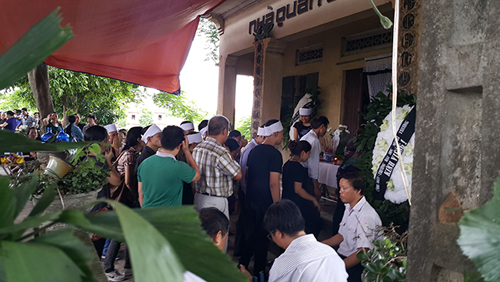 3 sinh viên ĐH Ngoại thương bị lũ cuốn: Bài học đau xót - 1