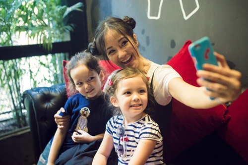 Diva Hồng Nhung cột tóc quot;Na Traquot;, đưa Tôm - Tép đi chơi đầu tuần - 3