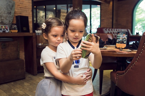 Diva Hồng Nhung cột tóc quot;Na Traquot;, đưa Tôm - Tép đi chơi đầu tuần - 7