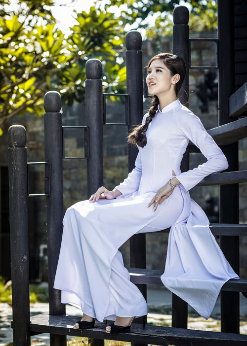 Áo dài nữ sinh Lencii tái hiện nghệ thuật vẽ tay Henna và kiến trúc Phục Hưng - 3