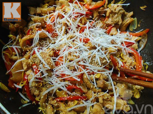 Gà xào sả ớt ngon cơm ngày mát trời - 7