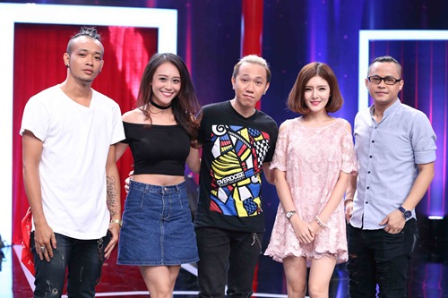 Hari Won sợ hãi, mếu máo vì siêu nhân xoay cổ 180 độ - 13