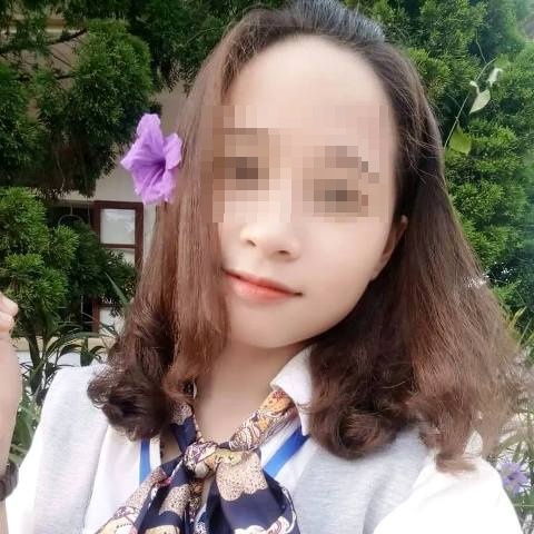 Nữ giám thị 9X bị sát hại: Nghẹn ngào lễ trao bằng trước di ảnh - 2