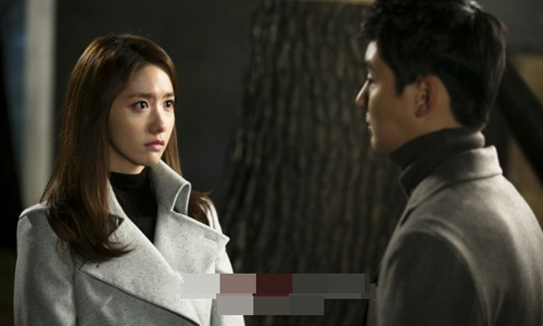 Với bồ, chồng chăm chỉ như người giúp việc - 1