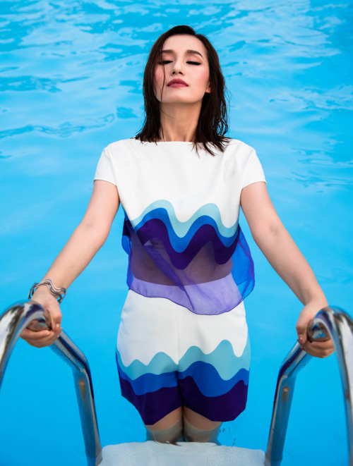 Lã Thanh Huyền đẹp xuất sắc với gam màu xanh thanh mát - 11