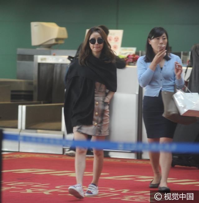 Fan khó hiểu khi Tô Hữu Bằng không tới đám cưới Lâm Tâm Như - Hoắc Kiến Hoa - 1