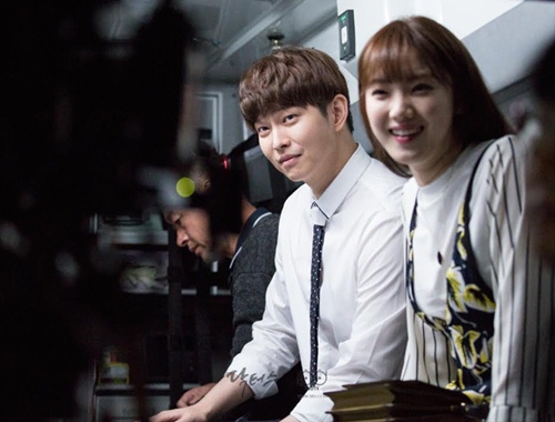 7 bí mật ít ai biết về dàn diễn viên quot;Chuyện tình bác sĩquot; - 7