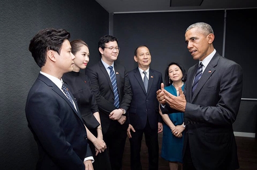HH Thu Thảo và người yêu đại gia quot;tâm đầu ý hợpquot; khi cùng có hành động này! - 2