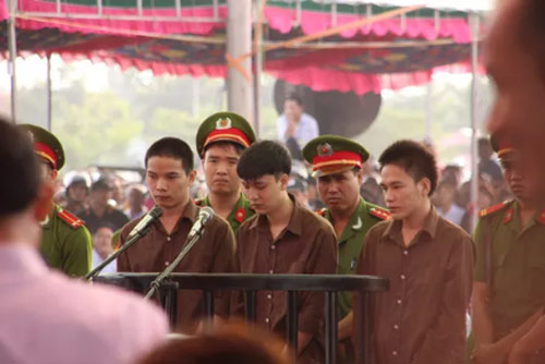Nguyễn Hải Dương bật khóc đúng 1 năm xảy ra vụ thảm sát Bình Phước - 1