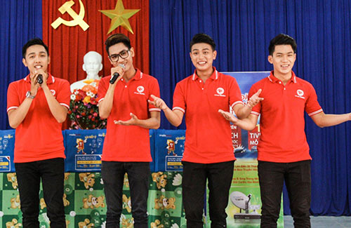 Nguyễn Phi Hùng, V.Music giản dị vẫn đẹp rạng ngời - 6