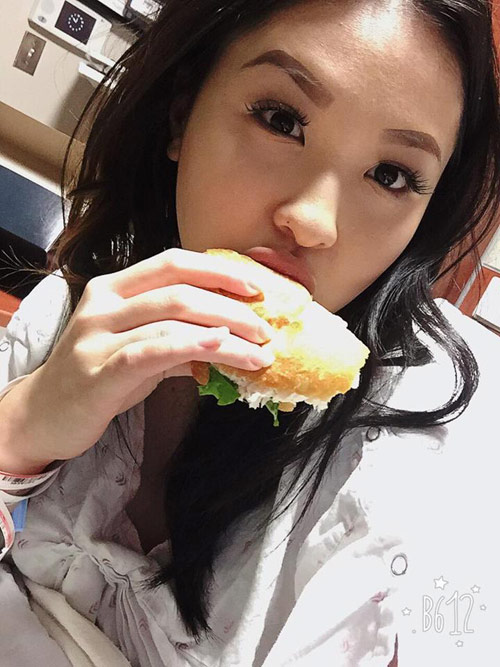 2 lần đi đẻ không mất một giọt mồ hôi của mẹ Việt trên đất Mỹ - 2