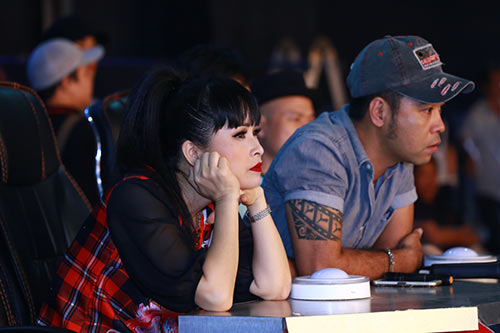 Trang Nhung quot;nhà trăm tỷquot; đẹp mặn mà bên Phương Thanh - 1