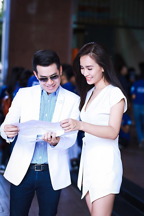 Ái Phương, Kim Nguyên xinh đẹp khi quot;đụngquot; màu trắng - 13