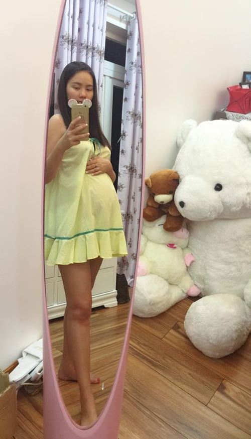 Bà bầu Phan Như Thảo tăng cân quot;không phanhquot;, Hồng Quế lo lắng khi bụng nhỏ - 1