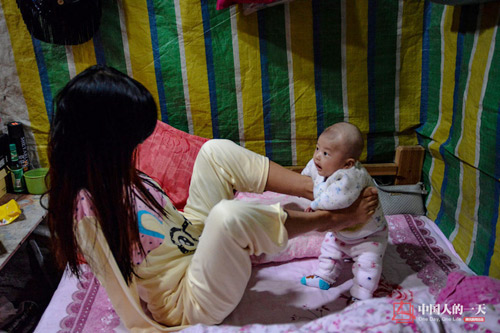 Chuyện mang bầu, sinh con của 3 bà mẹ tật nguyền lay động triệu trái tim - 9