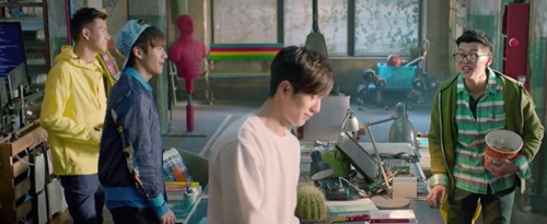 Angela Baby thẹn thùng khi gặp người yêu qua mạng - 3