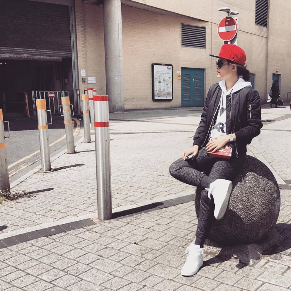 Thời trang đường phố sao Việt tuần qua: Mỹ Tâm quot;lột xácquot; với tóc tím ở tuổi 35 - 7