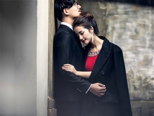 Cơ hội của nhan sắc đàn bà... - 1