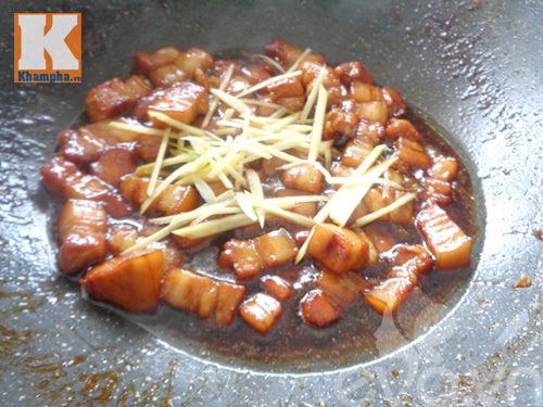 Thịt ba chỉ rim mặn đậm đà, trôi cơm - 4