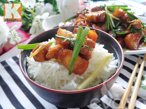 Thịt ba chỉ rim mặn đậm đà, trôi cơm - 7