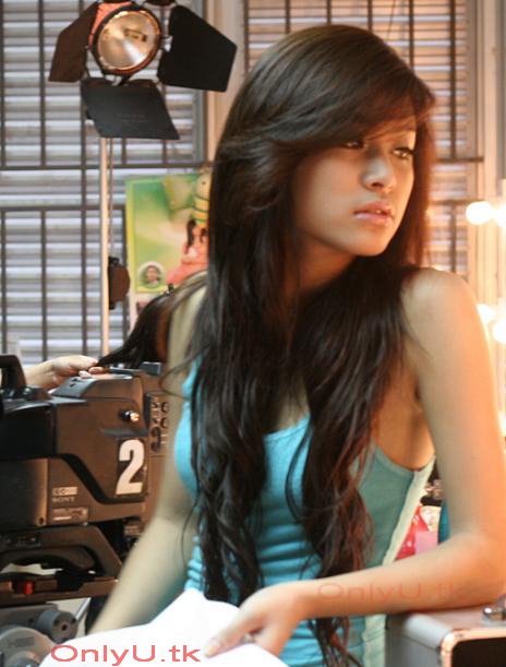 Thời trang sao Việt thời xưa: Không photoshop, Hoàng Thuỳ Linh vẫn đẹp mòn mắt - 3