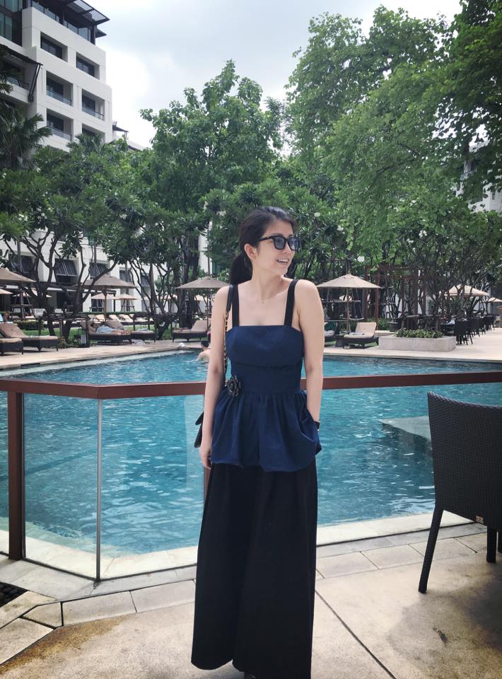 Bà mẹ 44 tuổi như chị với em khi đứng cạnh con gái 22 tuổi - 14