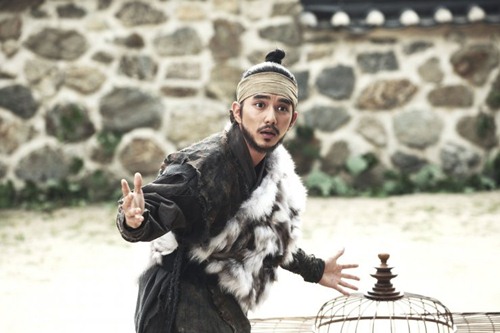 Yoo Seung Ho hợp tác với mỹ nam EXO đi bán... sông Hàn - 2