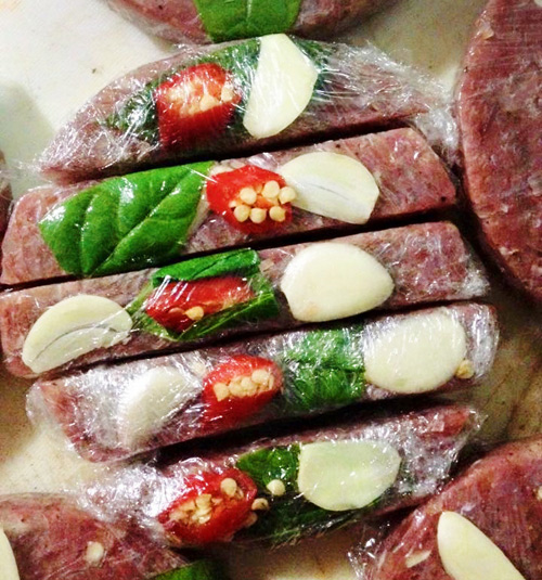 Mẹ 9x chia sẻ cách làm nem chua siêu sạch - 3