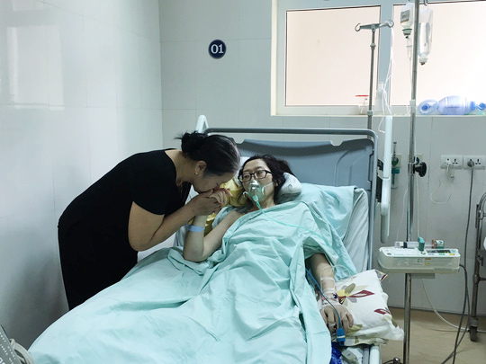 Nghị lực của sản phụ ung thư phải ngồi đẻ mổ qua lời kể của mẹ - 3