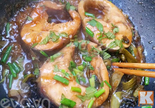 Thơm ngon, đậm đà trong từng miếng cá kho dưa - 6