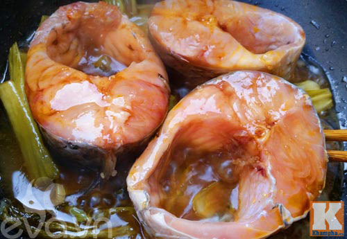 Thơm ngon, đậm đà trong từng miếng cá kho dưa - 5