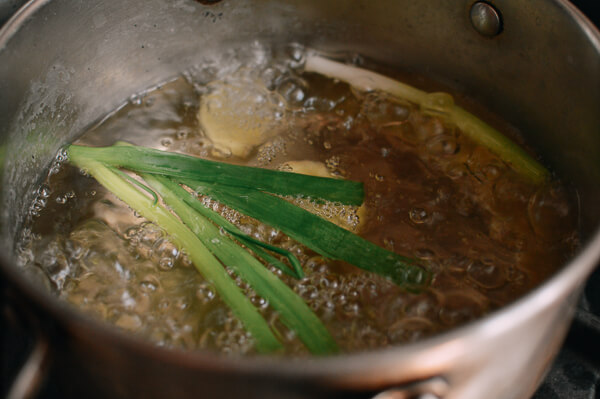 Mẹo làm nước chấm tôm luộc, hấp siêu ngon - 7