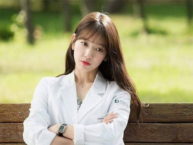 Park Shin Hye gây sốt với cách trang điểm trong 3 bộ phim đình đám