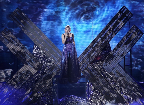 X-Factor 2016: Tùng Dương bực tức, phản đối gay gắt bài hát của Dương Khắc Linh ngay trên sóng trực tiếp! - 2