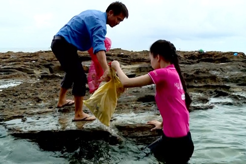 Hoa hậu Việt Nam 2016: Bản sao vợ Duy Nhân khiến Xuân Bắc, Chi Bảo quot;bấn loạnquot; - 3