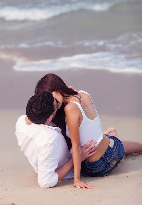 Hà Anh tung ảnh cưới vừa ngọt ngào, vừa sexy trên biển - 3