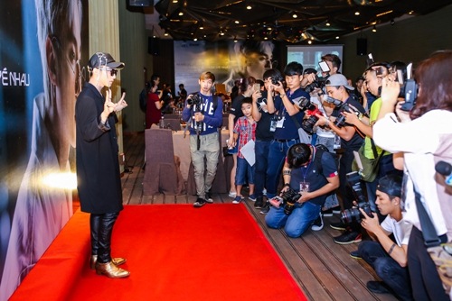 Sơn Tùng M-TP chơi trội khi làm liveshow chỉ hát duy nhất... 1 bài - 1