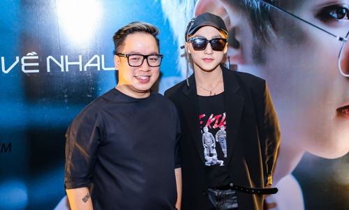 Sơn Tùng M-TP chơi trội khi làm liveshow chỉ hát duy nhất... 1 bài - 2