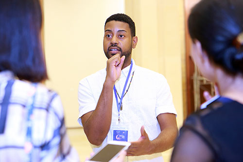 Scandal của các hoa hậu thành đề tài quot;nóngquot; với thí sinh HH Bản sắc Việt - 11